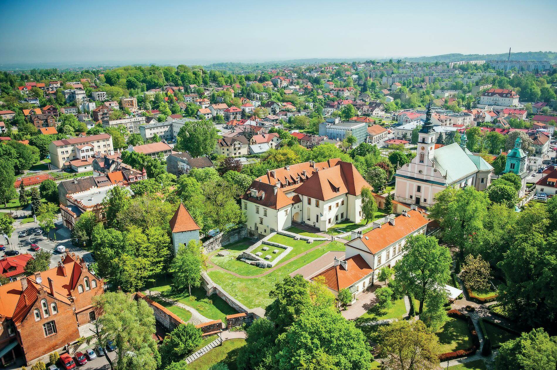 A na powierzchni koniecznie zobacz Zamek Żupny! 